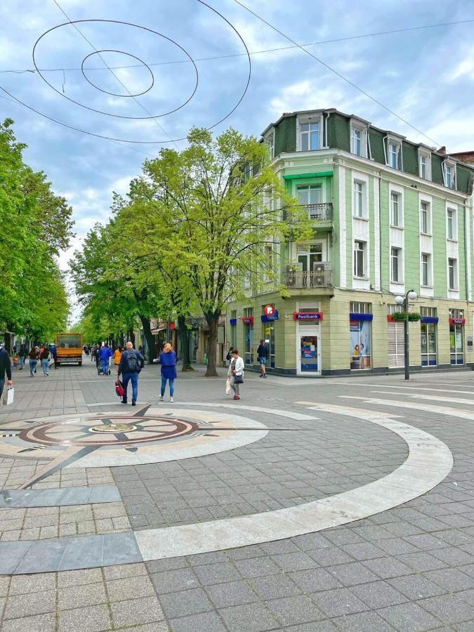 компас Burgas City