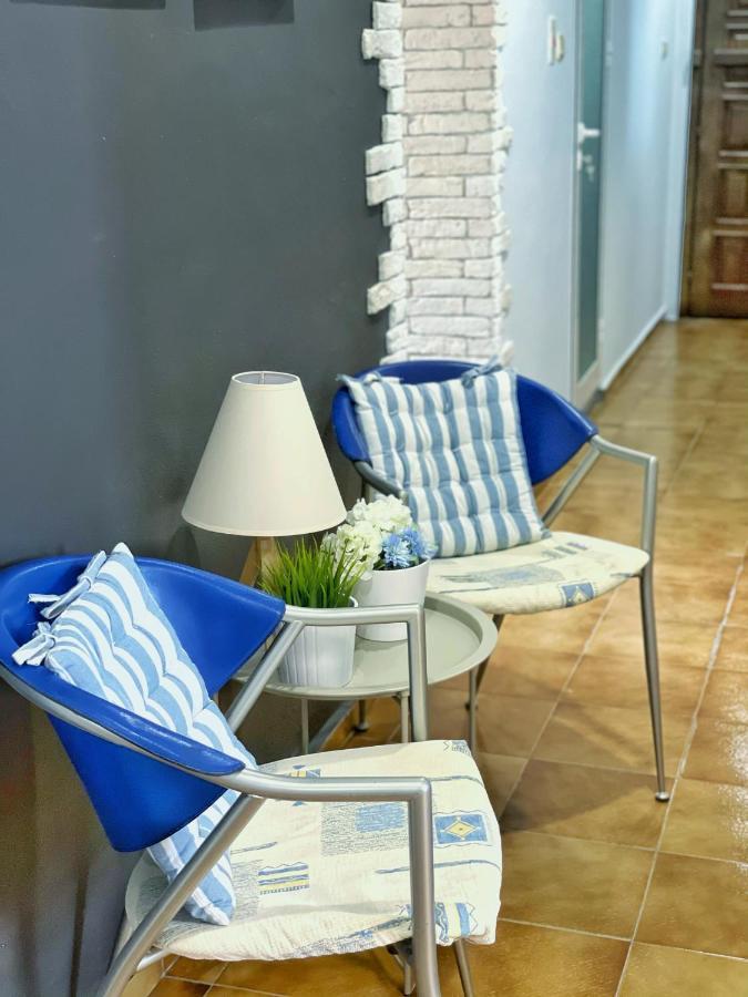 Apartment компас